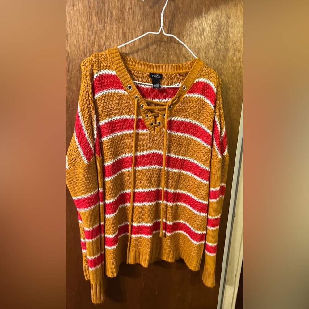 Rue 21 sweater